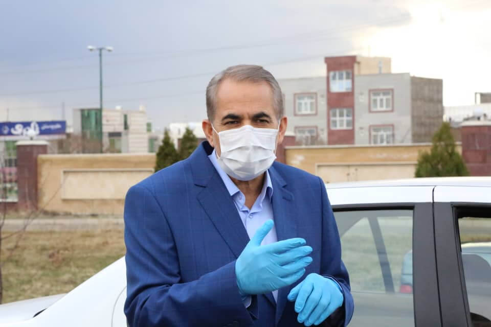 روزانه ۷۰۰ هزار ماسک سه لایه در زنجان تولید می‌شود - وبسایت مجمع استانداران جمهوری اسلامی ایران